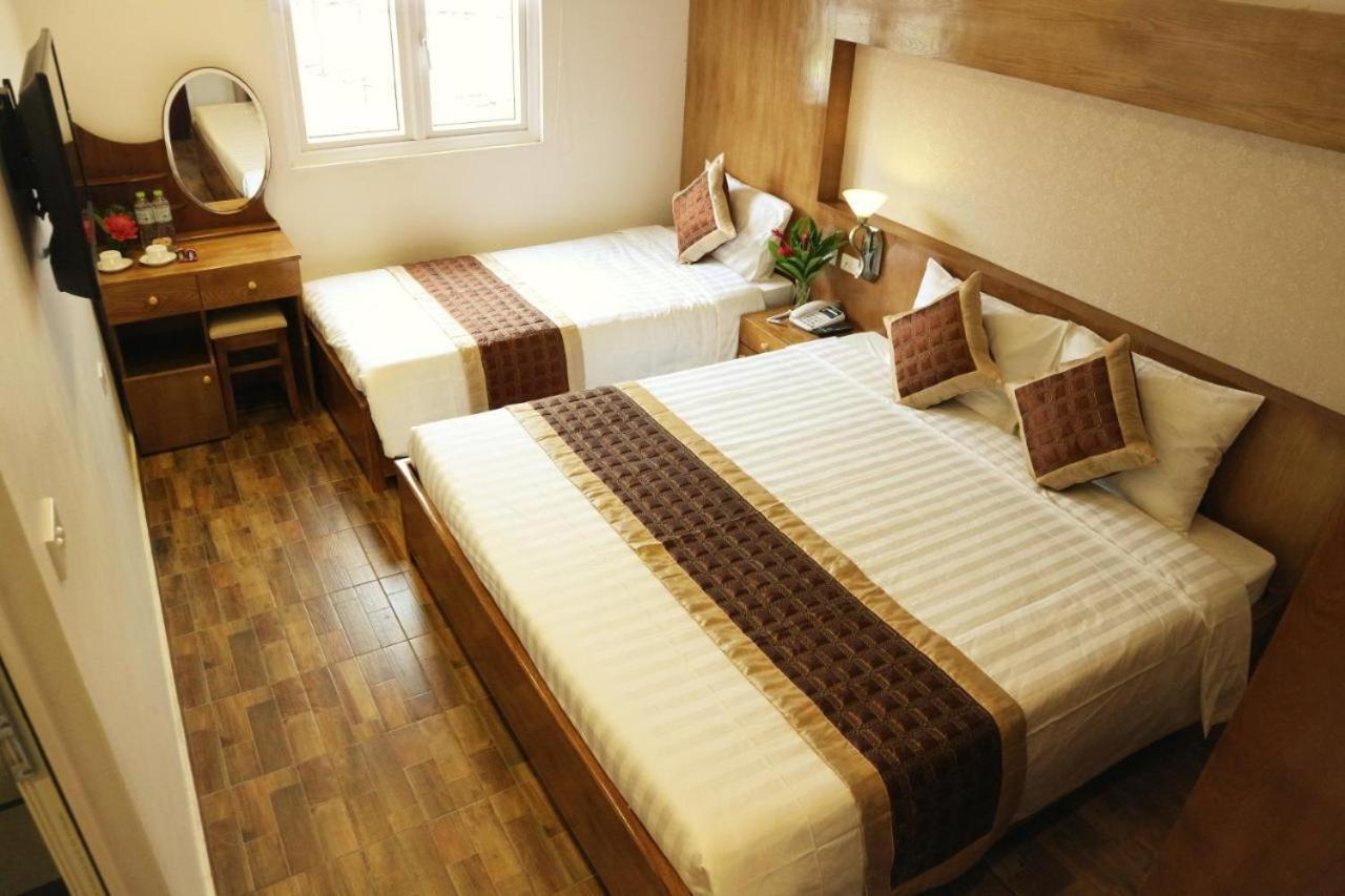 V Central Hotel Vang Vieng Exterior photo